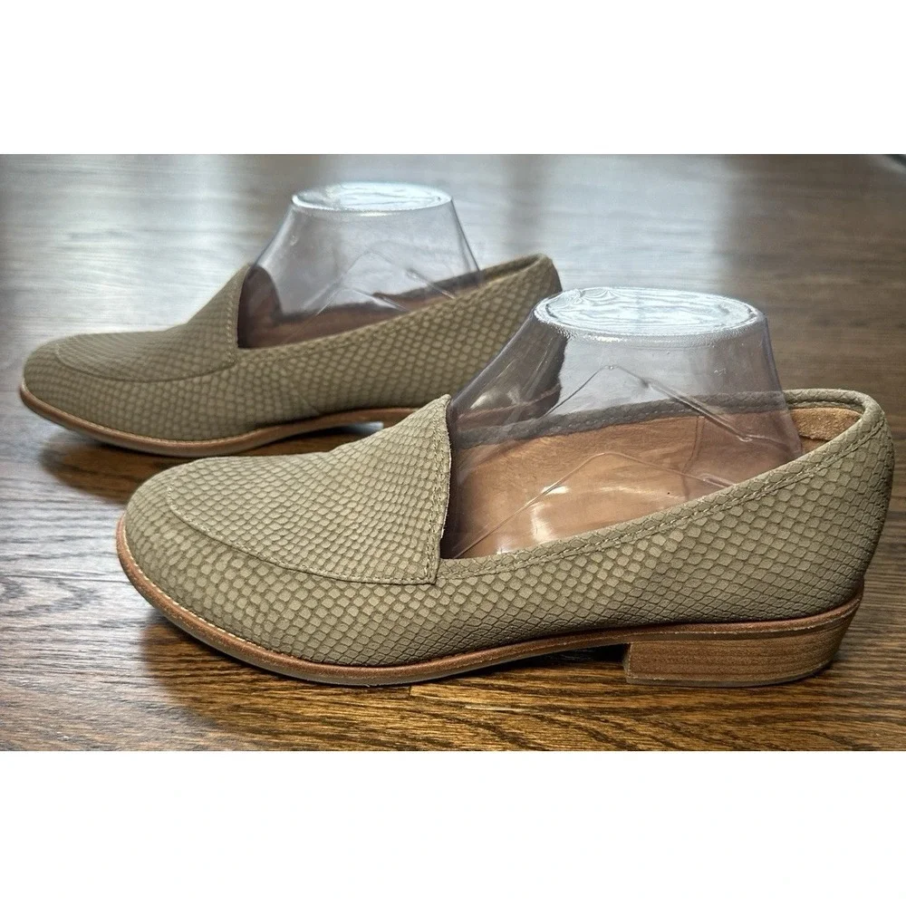Sofft Napoli Slip On Shoes Grey Snake Print Nubuck Leather Loafers Womens 10